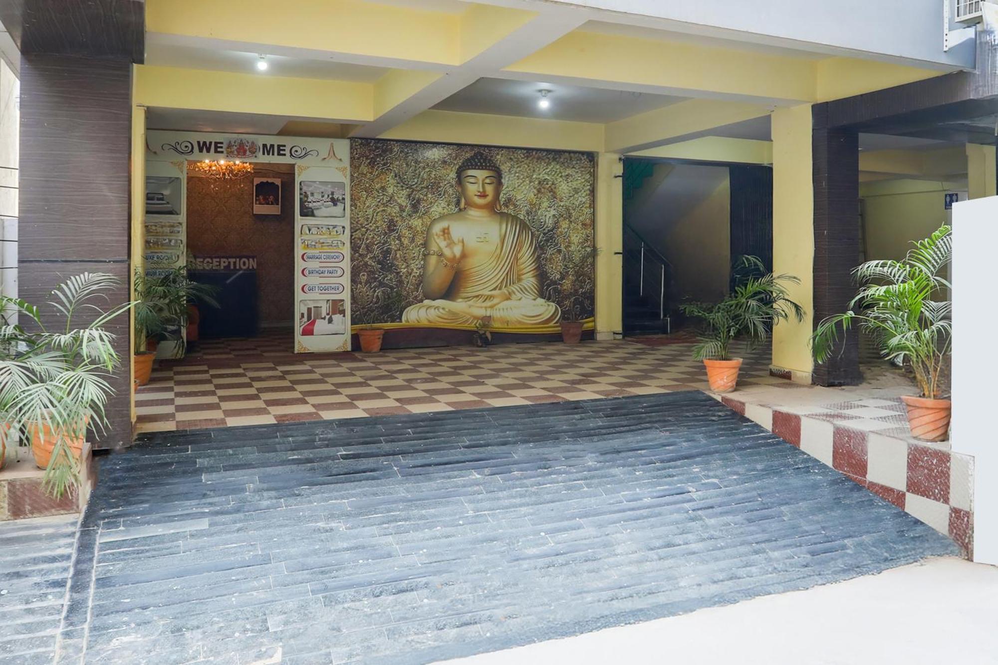Super Hotel O Janki Path Lekha Nagar Danapur Exteriör bild